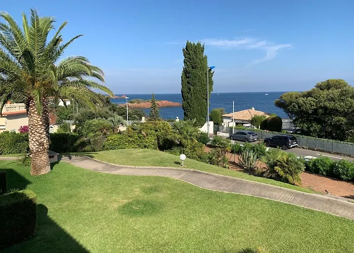 Vue Domaine Arboré Apartamento *